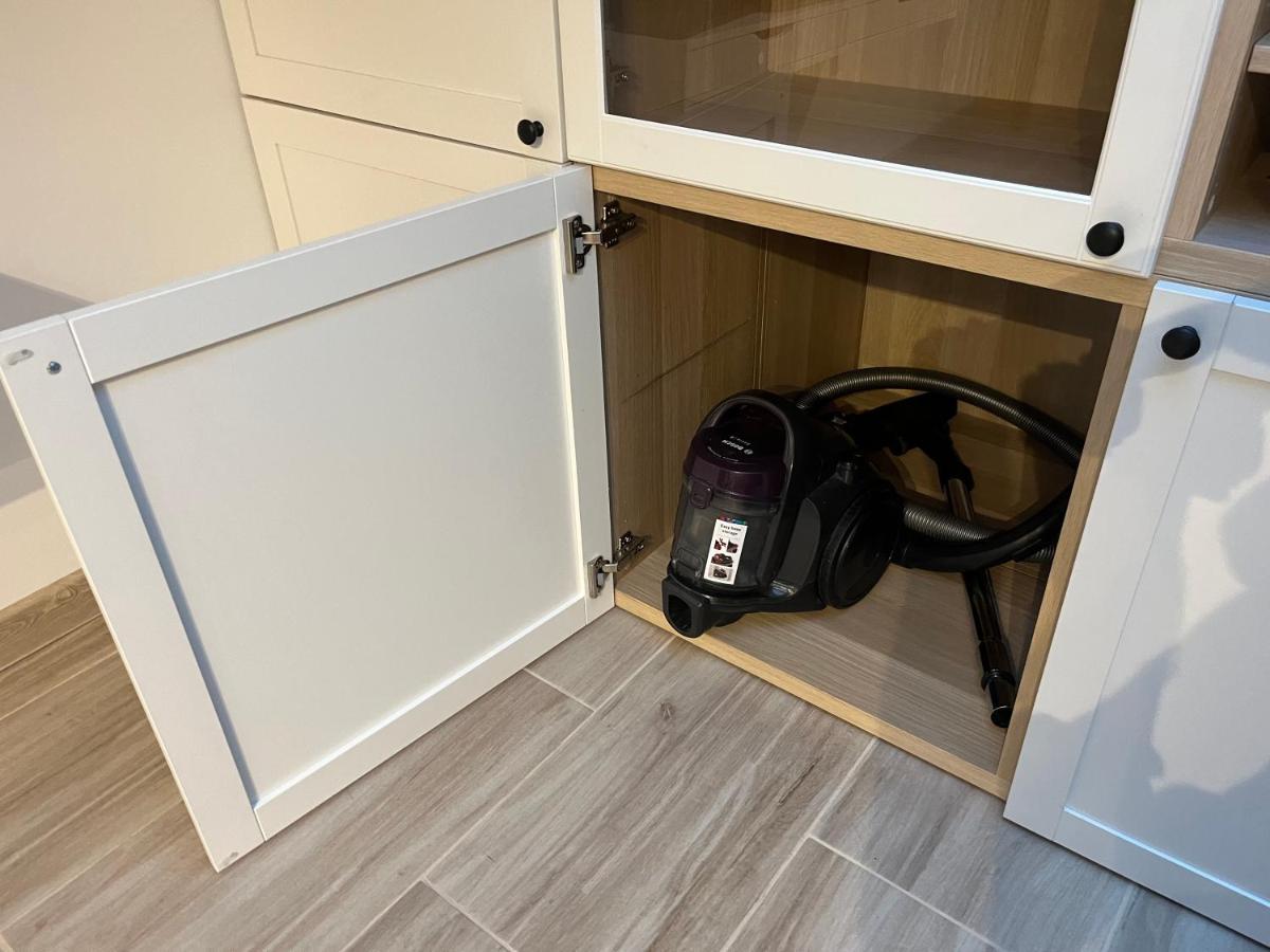 Feelhome Apartment With Kitchen Krakow Luaran gambar